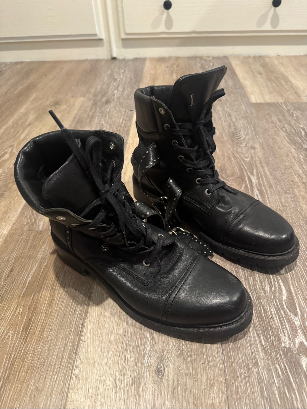 Frye Samantha Black Studded Buckle Leather Hiking Boots - Picture 1 of 9